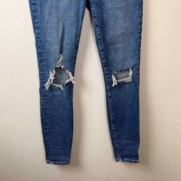 H&M Embrace High Ankle Jeans Women size 4 - Picture 4 of 8